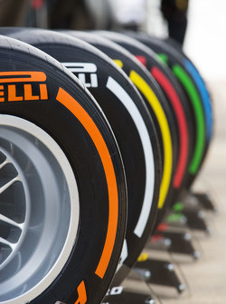 Muestran los neumáticos Pirelli