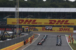 Marvin Kirchhofer, ART Grand Prix and Emil Bernstorff, Arden International lidera el calentamiento