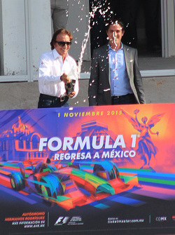 Emerson Fittipaldi, ambassadeur du GP du Mexique avec Rodrigo Sanchez