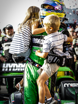 Le vainqueur Sébastien Bourdais, KV Racing Technology Chevrolet