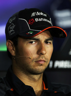 Sergio Pérez, Sahara Force India F1 en la conferencia de prensa de la FIA
