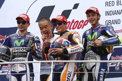 Podium: el ganador, Marc Márquez, Repsol Honda Team, segundo lugar, Jorge Lorenzo, Yamaha Factory Ra