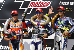 Pemenang balapan: Jorge Lorenzo: Yamaha Factory Racing: peringkat kedua Marc Marquez: Repsol Honda T