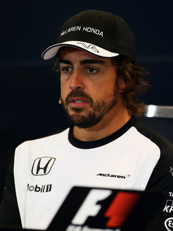 Fernando Alonso, McLaren en la conferencia de prensa de la FIA