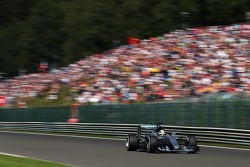 Льюис Хэмилтон, Mercedes AMG F1 W06