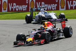 Даниил Квят, Red Bull Racing RB11