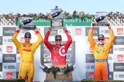 Pódio: Scott Dixon, Chip Ganassi Racing Chevrolet, Ryan Hunter-Reay, Andretti Autosport Honda e Charlie Kimball, Chip Ganassi Racing Chevrolet