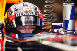 Даниил Квят, Red Bull Racing