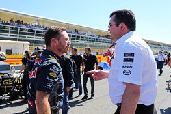 Christian Horner, Red Bull Racing Team Principal com Eric Boullier, McLaren