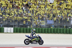Валентино Росси, Yamaha Factory Racing