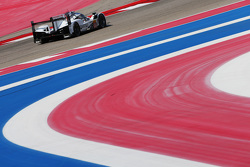 #18 Porsche Team Porsche 919 Hybrid: Romain Dumas, Neel Jani, Marc Lieb