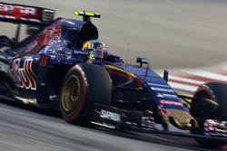 Carlos Sainz Jr., Scuderia Toro Rosso STR10
