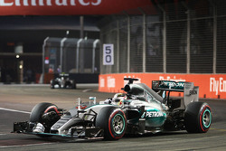 Льюис Хэмилтон, Mercedes AMG F1 W06