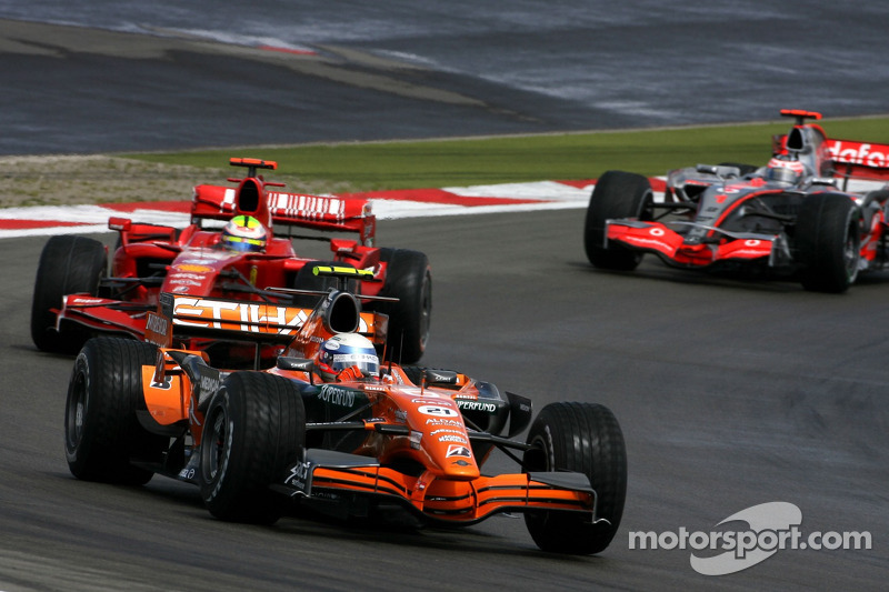 Markus Winkelhock, Spyker F1 Team, Felipe Massa, Scuderia Ferrari, Fernando Alonso, McLaren Mercedes