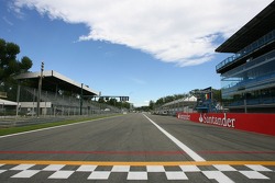 Marche sur le circuit de Monza