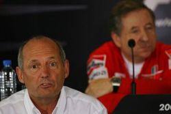 Ron Dennis, McLaren, Takım Patronu, Yönetim Kurulu Başkanı ve Jean Todt, Scuderia Ferrari, Ferrari C