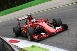 Sebastian Vettel, Ferrari SF15-T