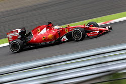 Sebastian Vettel, Ferrari SF15-T