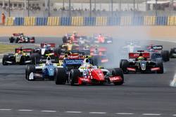 Оливер Роуленд, Fortec, и Егор Оруджев, Arden