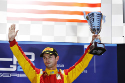 Le vainqueur Alexander Rossi, Racing Engineering