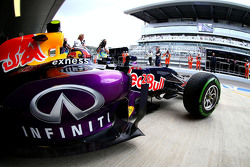 Даниил Квят, Red Bull Racing RB11