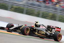 Пастор Мальдонадо, Lotus F1 E23