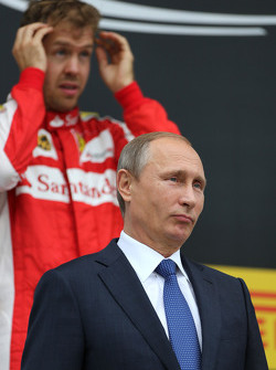 Vladimir Putin, Russian President e Sebastian Vettel, Scuderia Ferrari