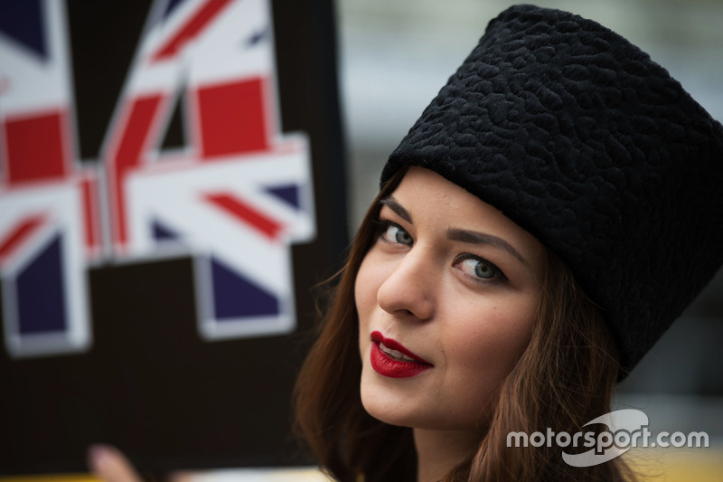 Grid girl