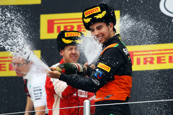 Серхио Перес, Sahara Force India F1 празднует третье место на подиуме