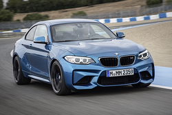 De 2016 BMW M2