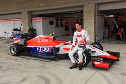 Alexander Rossi presentado con el equipo Manor