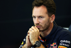 Christian Horner, Red Bull Racing Team Principal durant la conférence de presse de la FIA