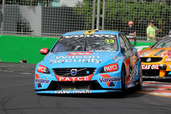 Scott McLaughlin und Alexandre Prémat, Garry Rogers Motorsport, Volvo