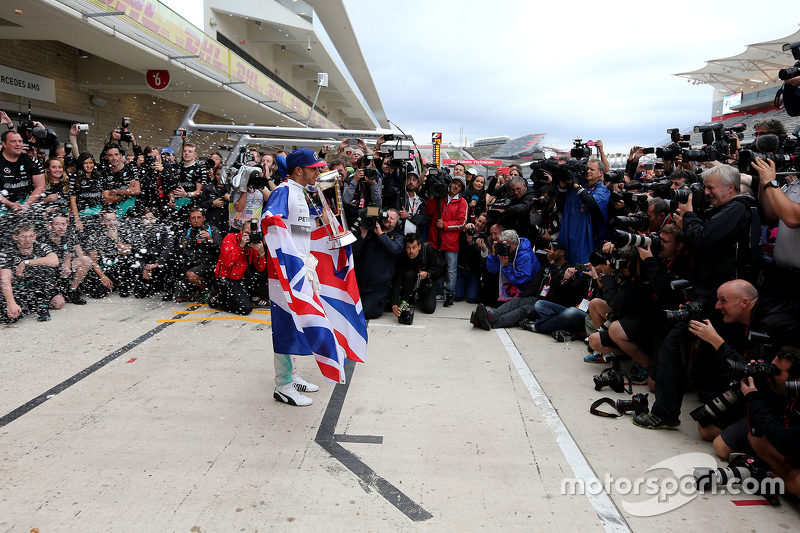 Lewis Hamilton, Mercedes AMG F1 Team, feiert seinen 3. WM-Titel