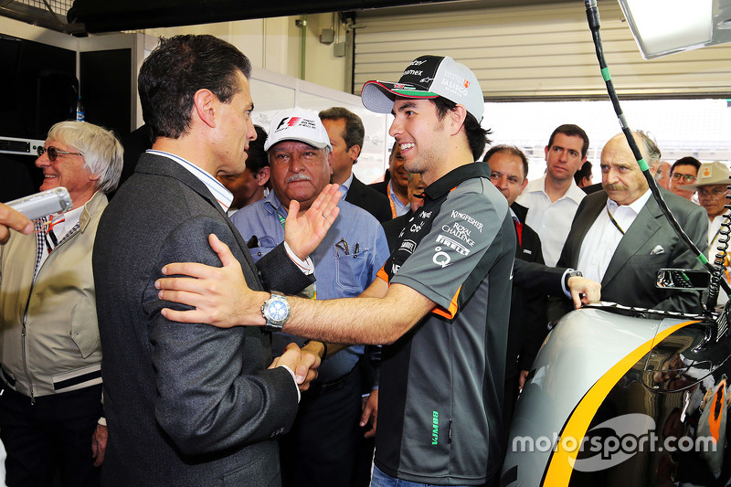 Sergio Pérez, Sahara Force India F1, con Enrique Peña Nieto, Presidente de México