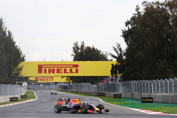 Daniil Kvyat, Red Bull Racing RB11