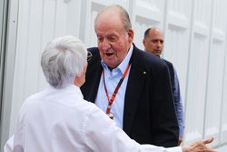 Bernie Ecclestone, con el ex Rey de España, Juan Carlos