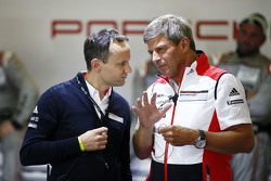 Alexander Hitzinger, LMP1 technical director Porsche Team with Fritz Enzinger, Head of Department LM