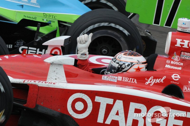 Scott Dixon domineert