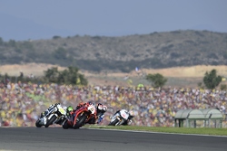 Штефан Брадль, Aprilia Racing Team Gresini и Кэл Кратчлоу, Team LCR Honda