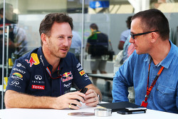 Christian Horner, Team Principal Red Bull Racing avec Jonathan Noble, Responsable Formule 1, Motorsport.com