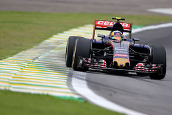 Carlos Sainz Jr, Scuderia Toro Rosso STR10