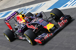 Даниил Квят, Red Bull Racing RB11