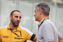 Cyril Abiteboul, Renault Sport F1 Managing Director met Dieter Gass, Audi Sport Hoofd DTM