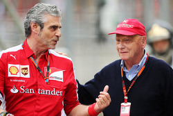 Maurizio Arrivabene, Ferrari teambaas en Niki Lauda, Mercedes Non-Executive Chairman