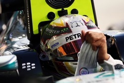 Льюис Хэмилтон, Mercedes AMG F1 W06
