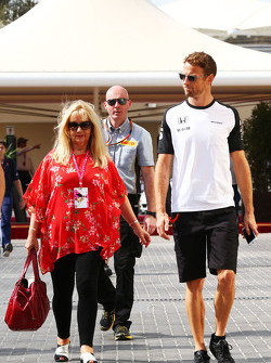 Jenson Button, McLaren with his mother Simone