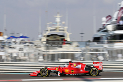 Sebastian Vettel, Ferrari SF15-T