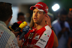 Sebastian Vettel, Ferrari con los medios