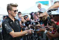 Нико Хюлькенберг, Sahara Force India F1 с фанатами